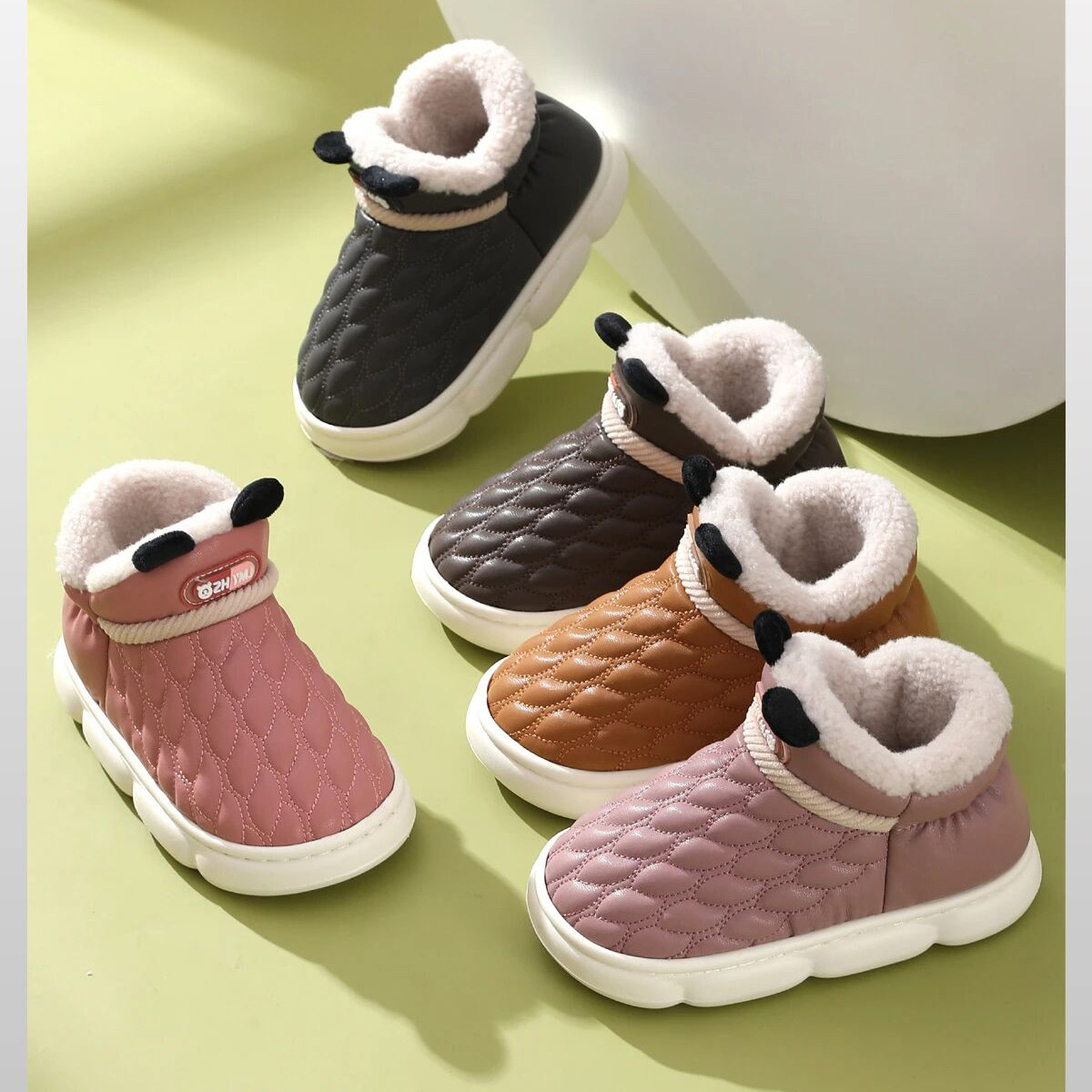 4K-ZYMJ Kids' Outdoor Winter Slippers